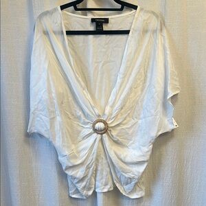 Karen Kane Cream Short Sleeve Ruched Blouse